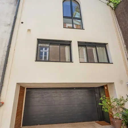 Loft Near Center Ferienhaus Nantes