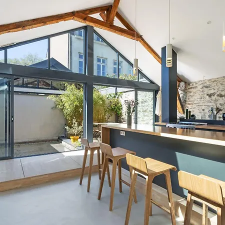 Loft Near Center