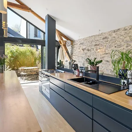 Loft Near Center Ferienhaus Nantes