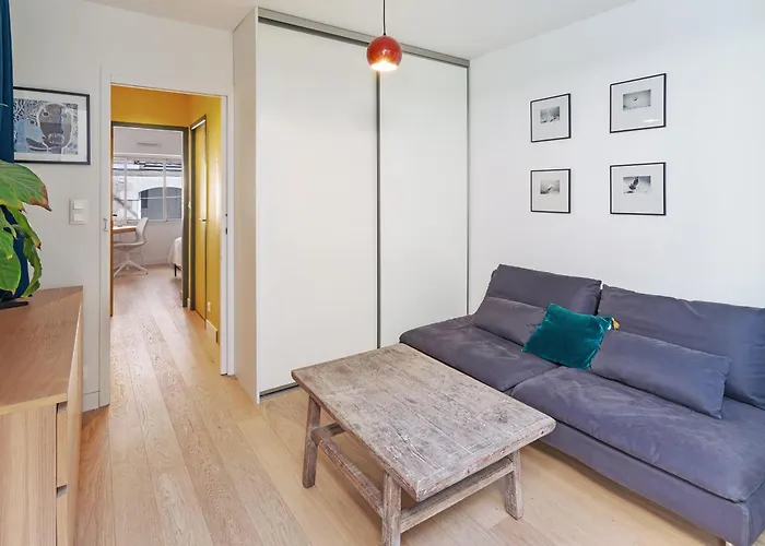 בית נופש Loft Near Center